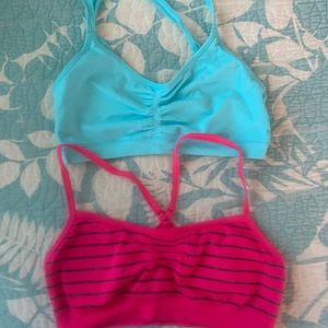 2 Sports Bras
